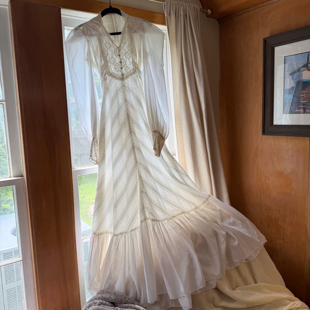 Vintage 70s Jody of California White Prairie Maxi Dress Lace Bishop Sleeve Small - Picture 6 of 16